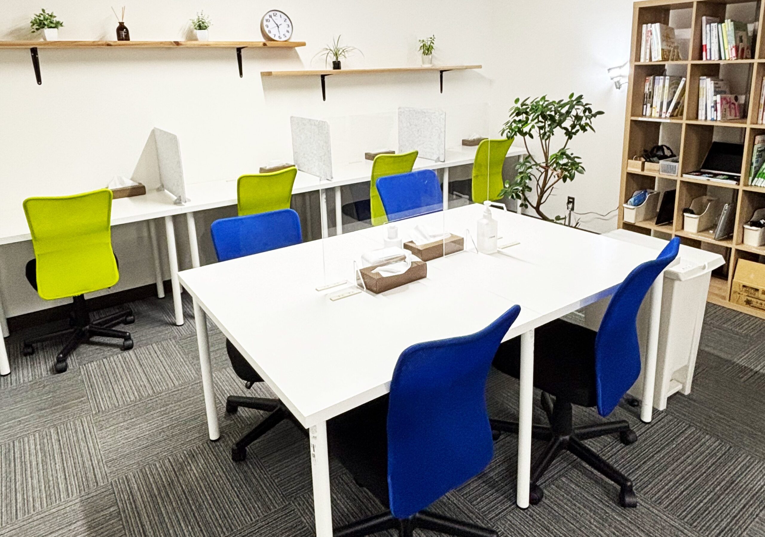 デジキャリIT 天神オフィスの様子